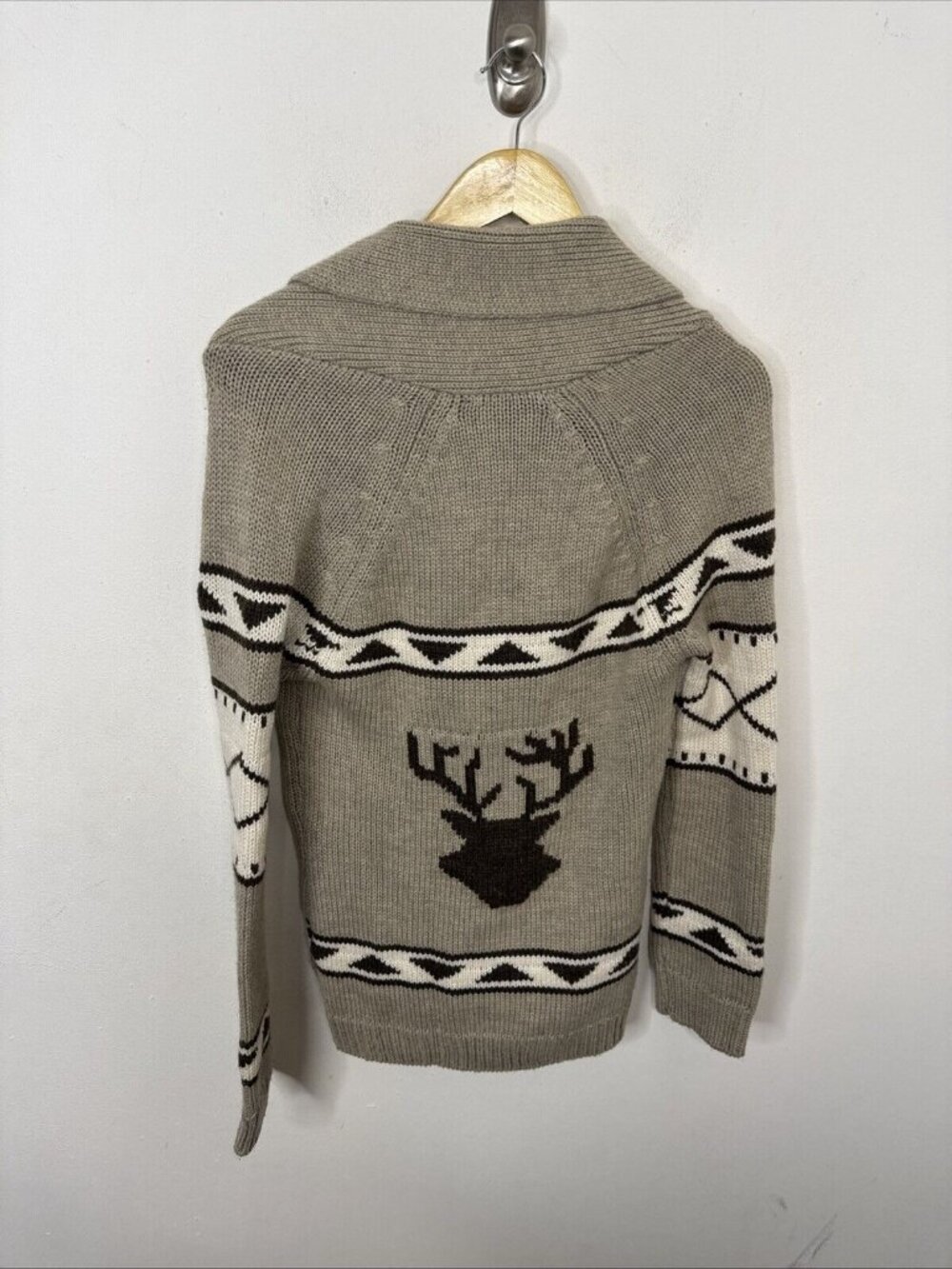 Bluenotes Woman M Elk Deer Western Cowichan Cardigan Knit Sweater Aztec - Picture 4 of 4